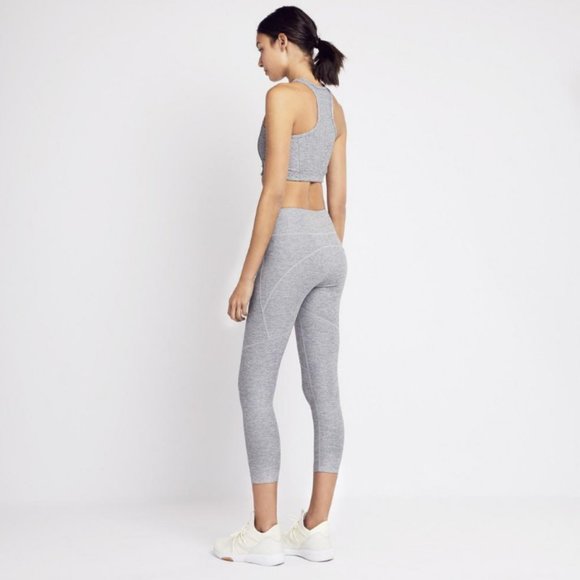 Outdoor Voices Set Athena Crop Top & 3/4 Legging - Picture 2 of 8